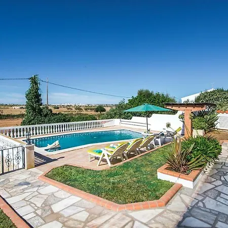 וילה Salgados אלבופיירה
